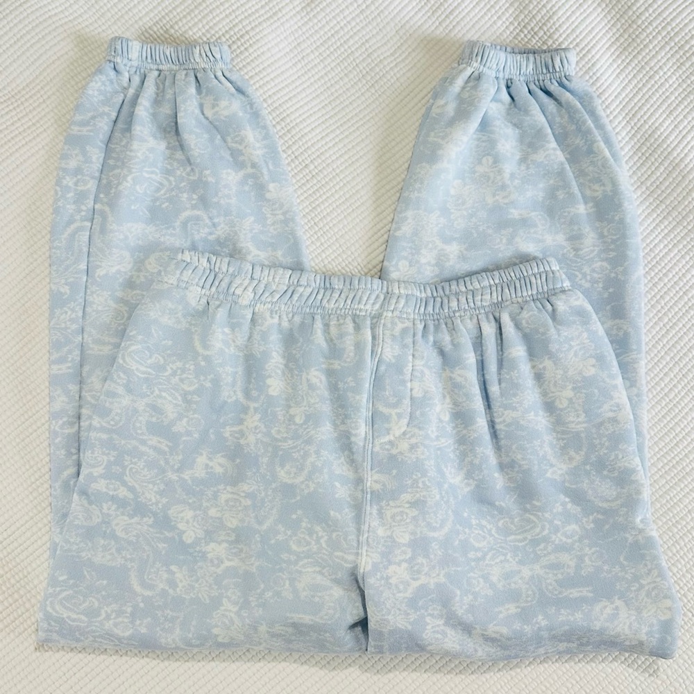LoveShackFancy Sweatpants - Picture 4 of 9